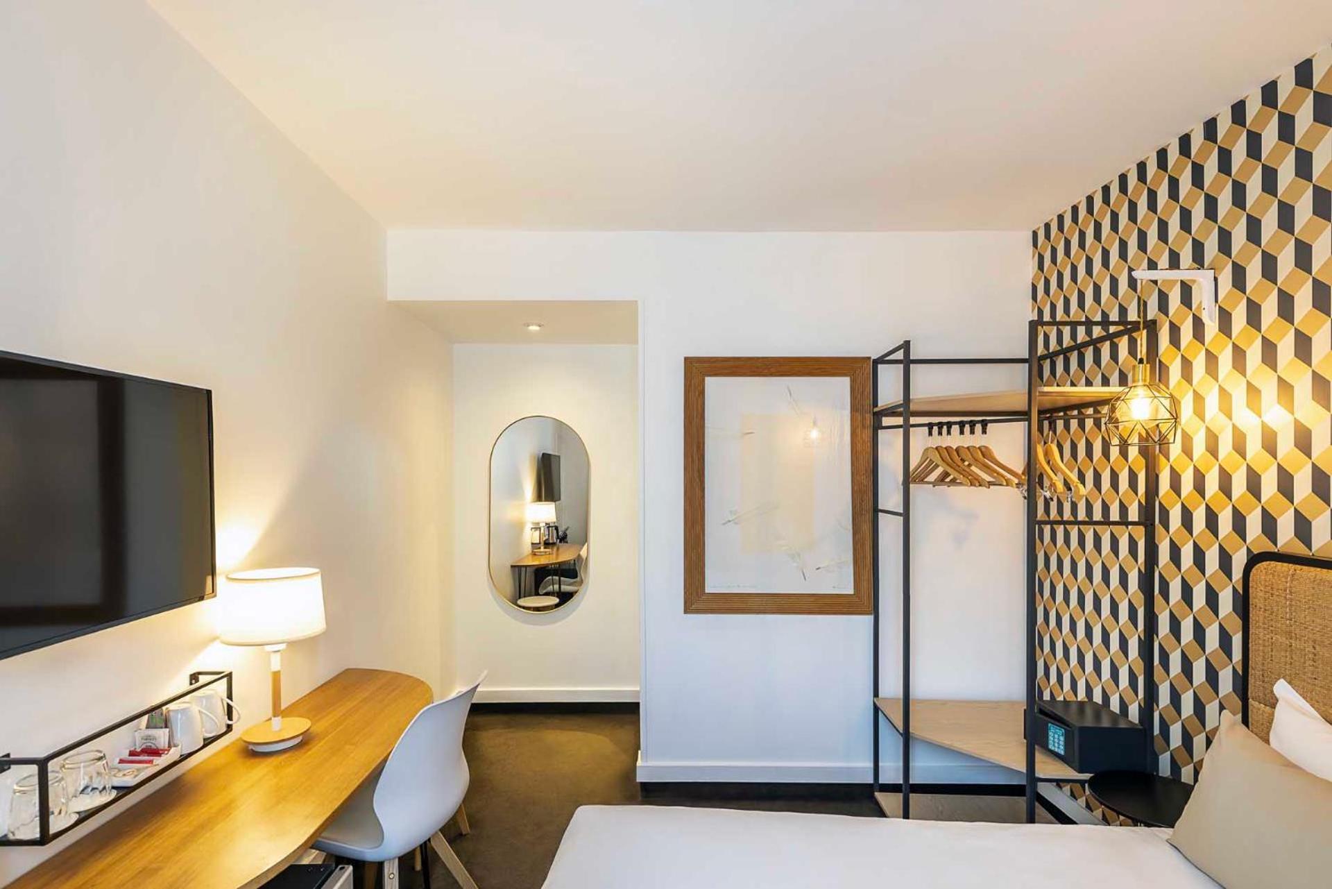 Western Aramis Saint Germain Paris